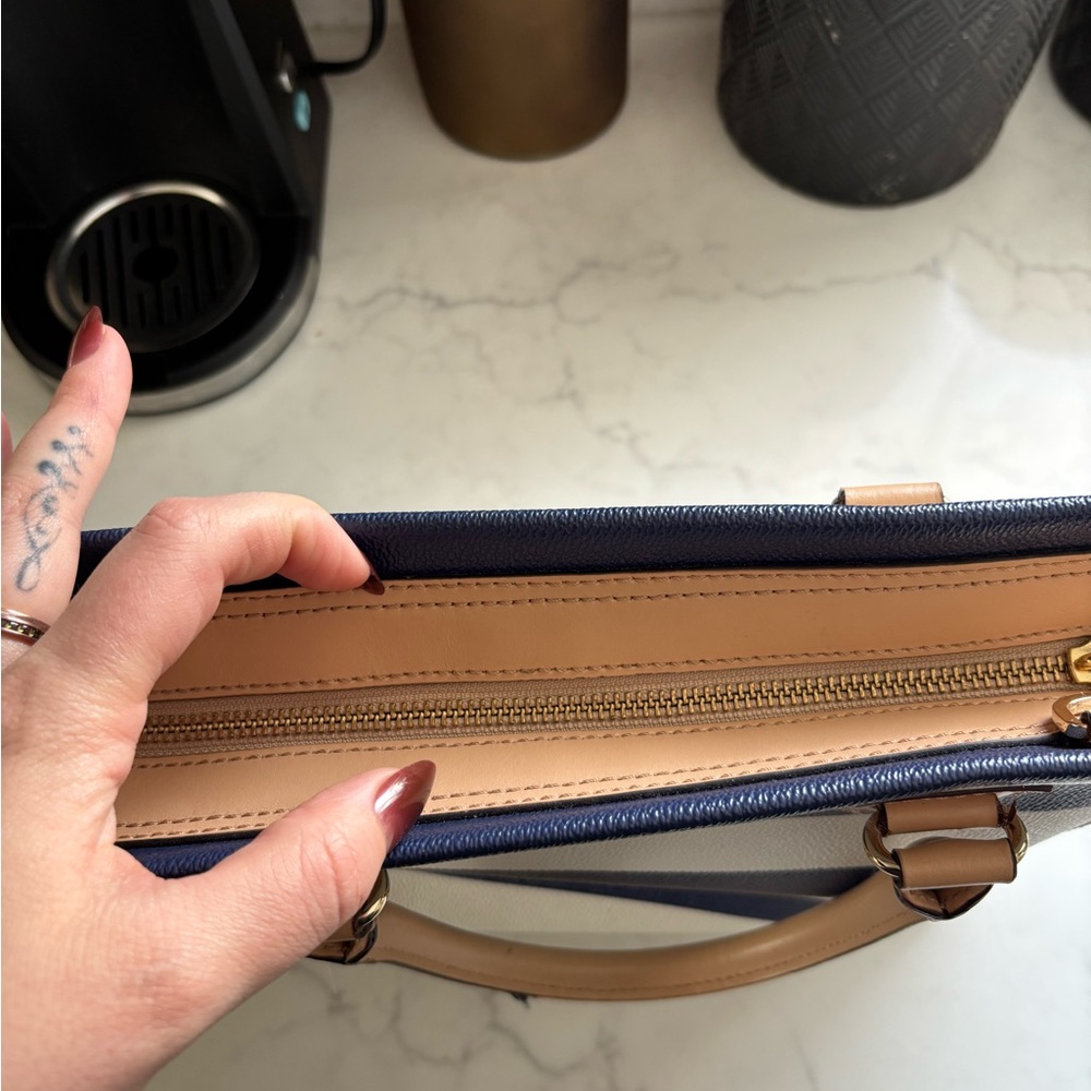 Kate Spade New York Navy Cream Striped Tote Bag - Picture 4 of 9